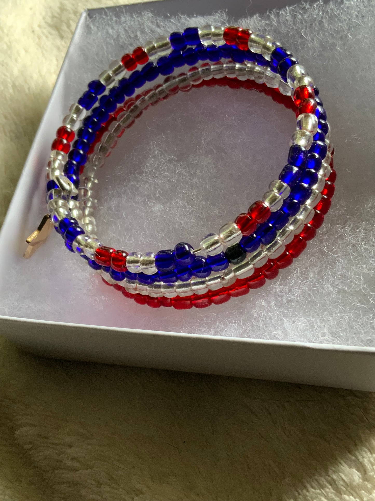 Handmade Patriotic Memory Wire Glass Bead Bracelet — Red, White & Blue